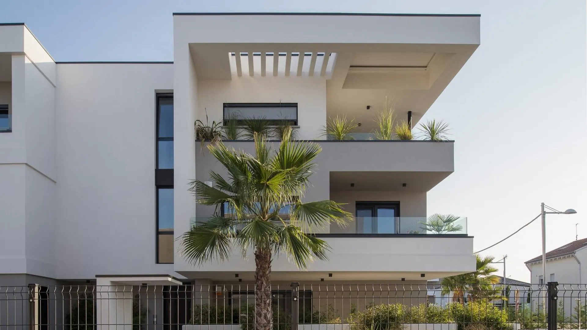 Jes Palace - Home Immobiliare Lido di Jesolo 0*,  Italy
