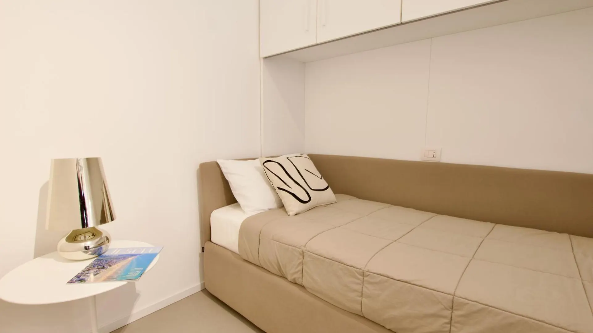 Apartment Jes Palace - Home Immobiliare Lido di Jesolo Italy